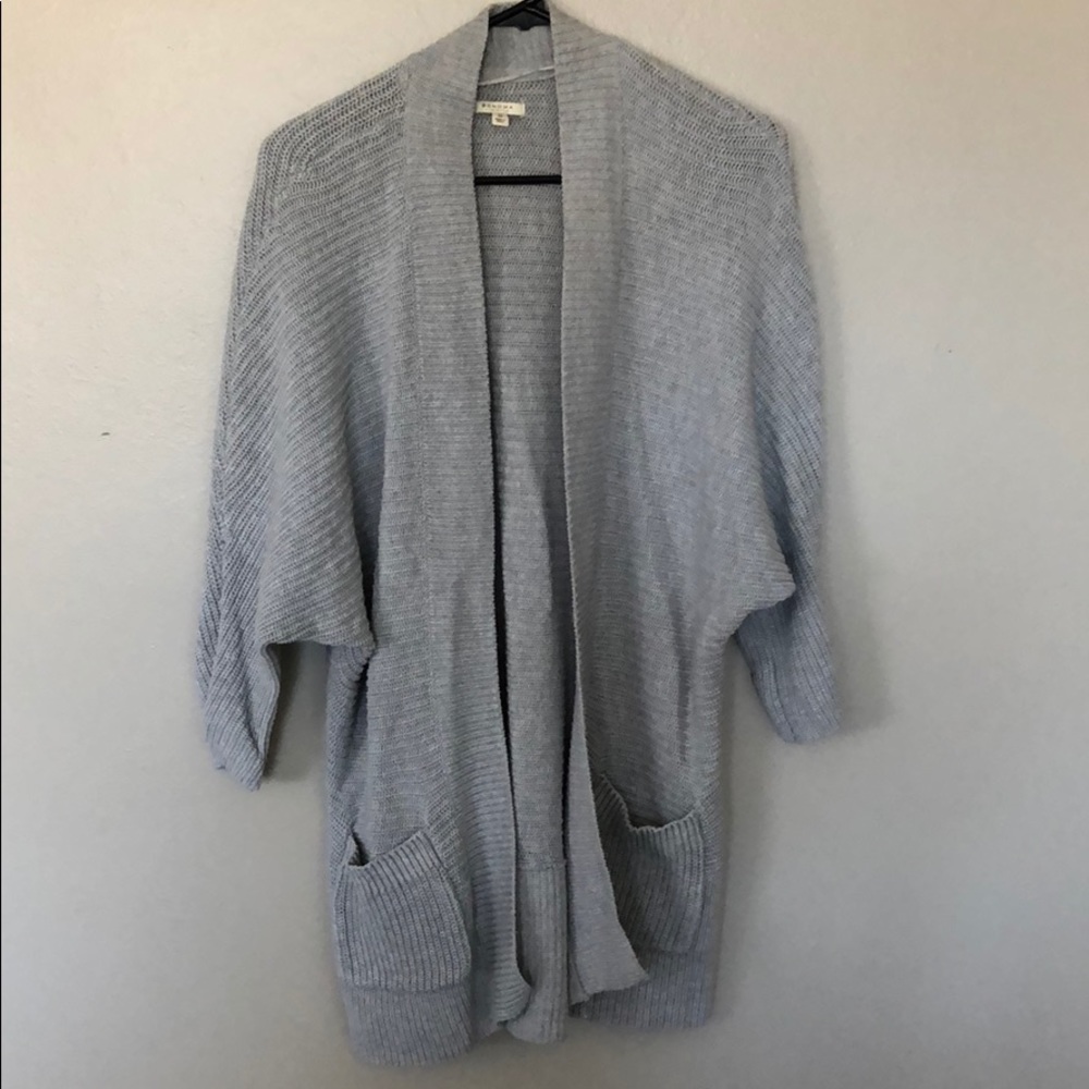 Light grey 3 quarter sleeve cardigan